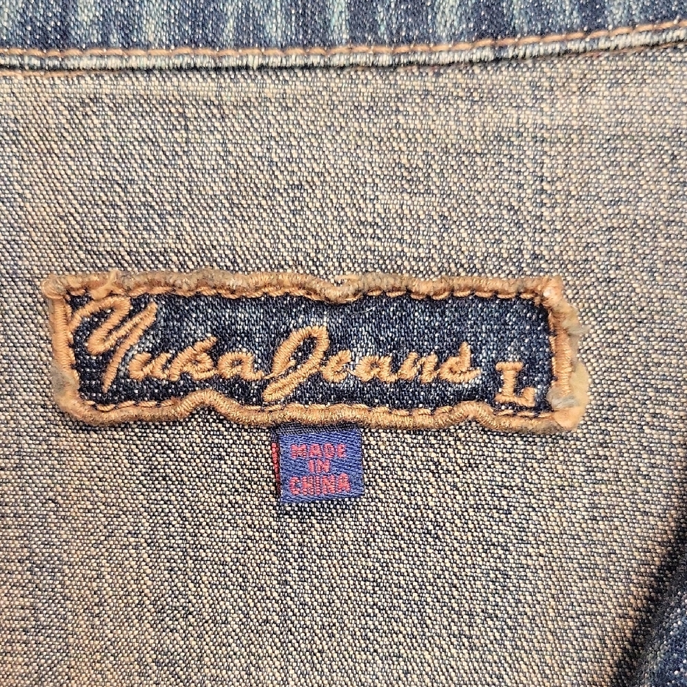 Yuka Jeans Women's Denim Jacket - Picture 2 of 10